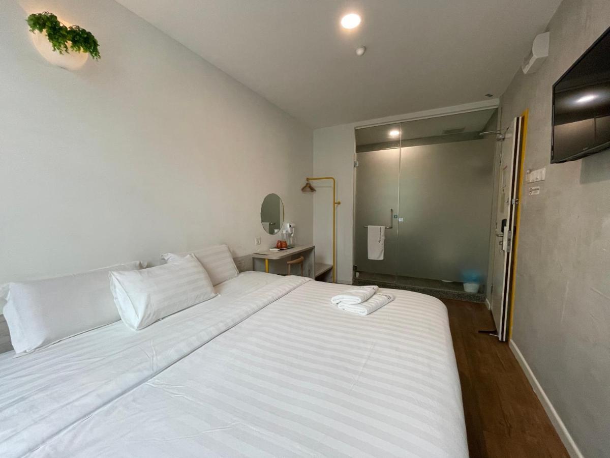 Vrest Hotel Малакка Экстерьер фото