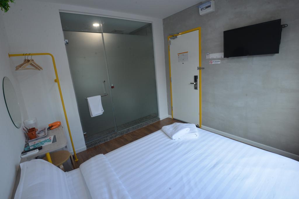 Vrest Hotel Малакка Экстерьер фото