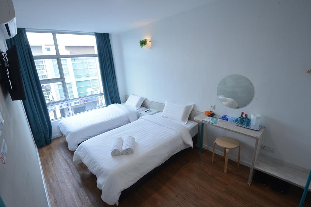 Vrest Hotel Малакка Экстерьер фото